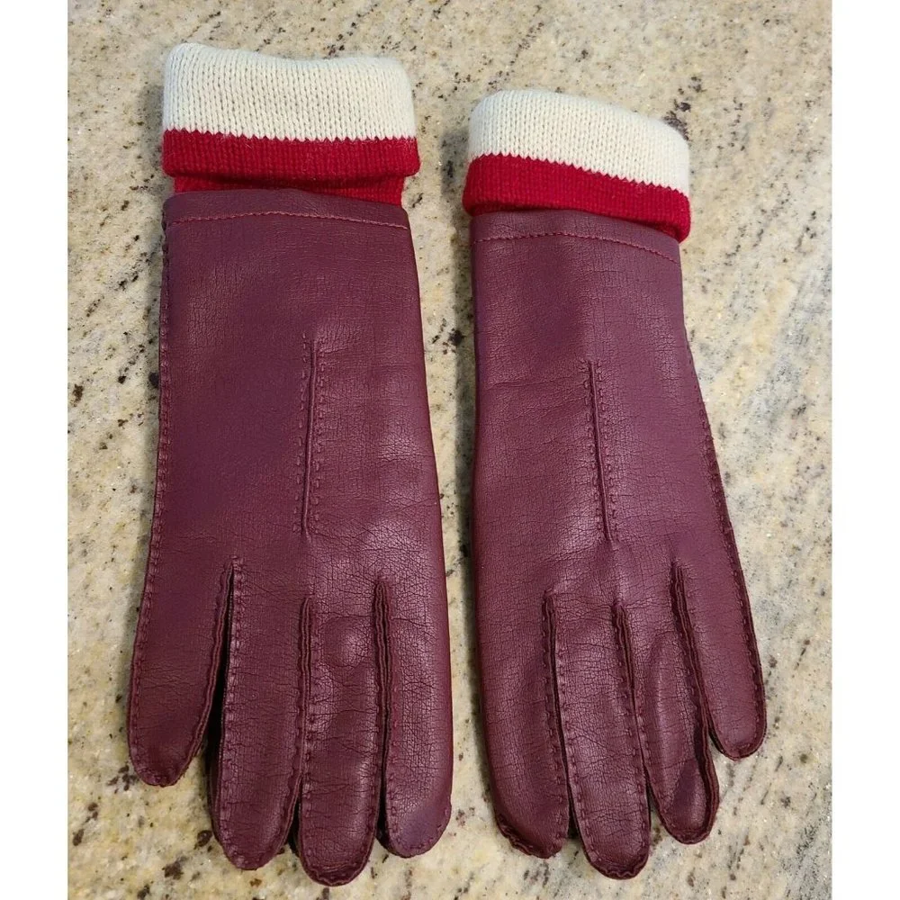 Vintage Faux Leather Vinyl Acrylic Knit 10.5